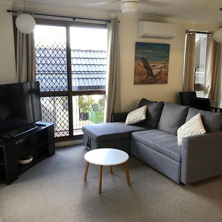 Coral Towers Holiday Suites Cairns Exterior foto