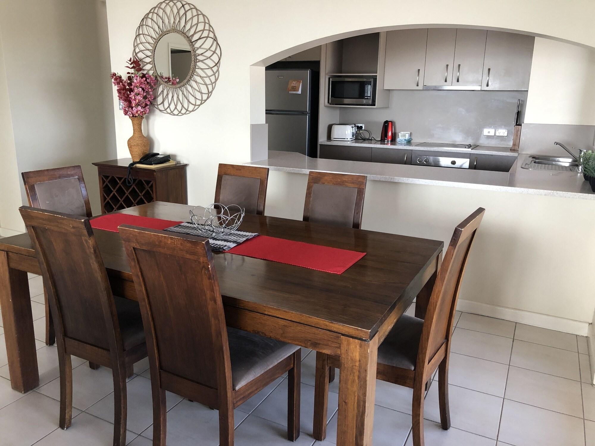 Coral Towers Holiday Suites Cairns Exterior foto