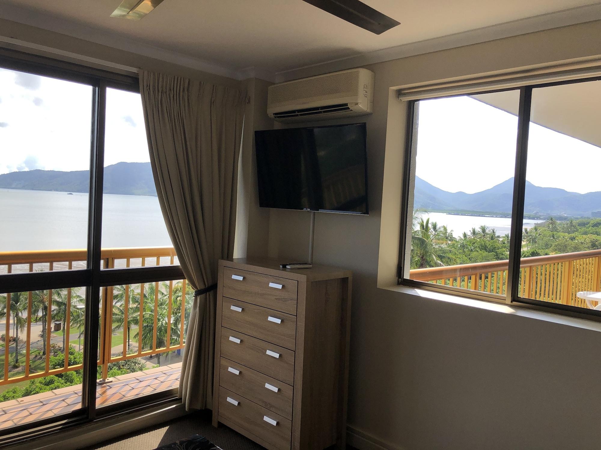 Coral Towers Holiday Suites Cairns Exterior foto
