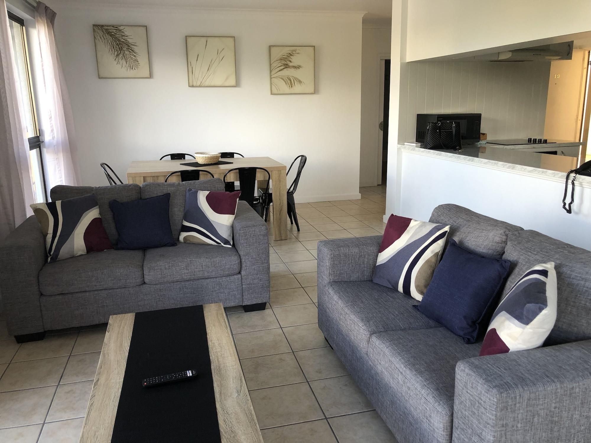 Coral Towers Holiday Suites Cairns Exterior foto